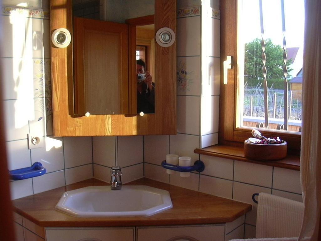 Bed and Breakfast Vignoble Bennwihr Номер фото